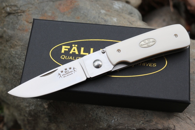 Fallkniven RL1 ey photo