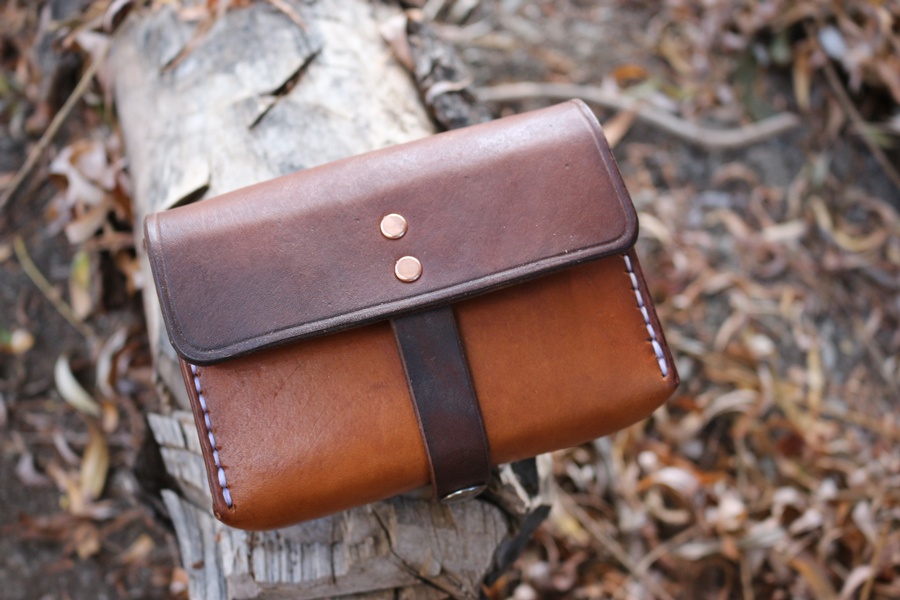 Canadian Bushcraft Leather Pouch N01