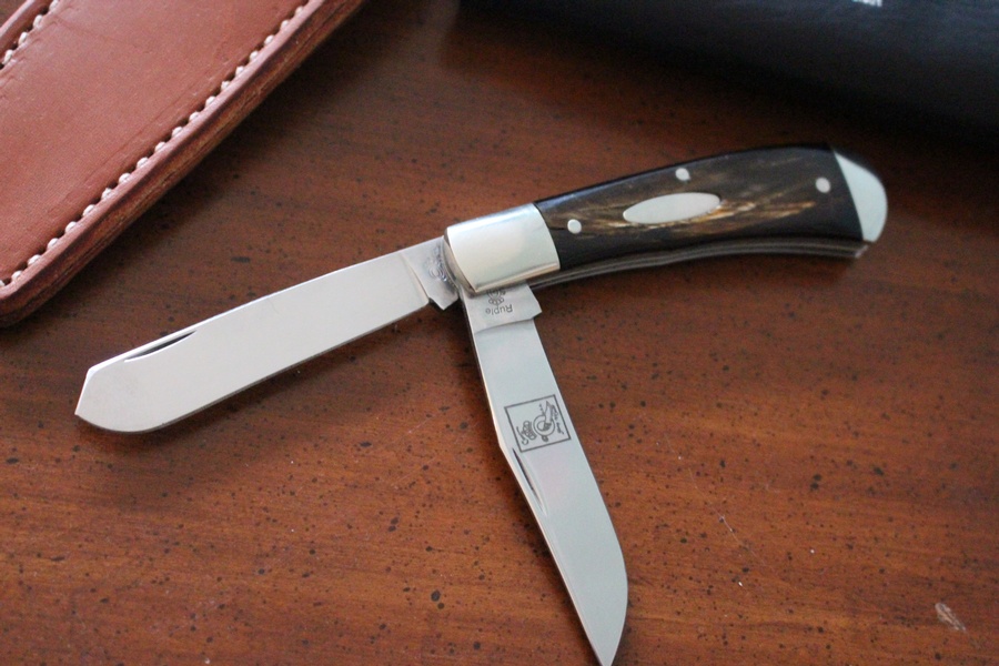 Queen Cutlery Ruple Trapper Buffalo Horn photo