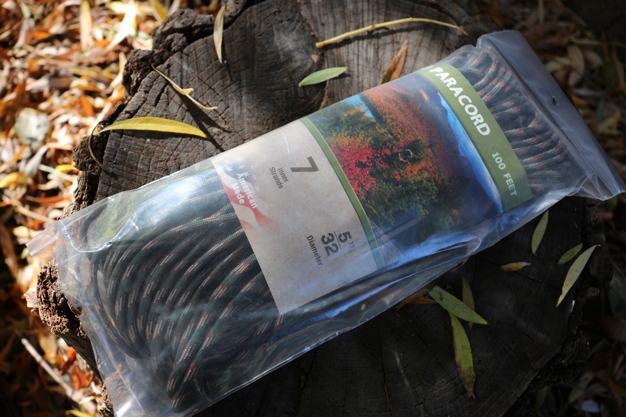 Paracord Commercial 550 Woodland Camo 100 ft photo