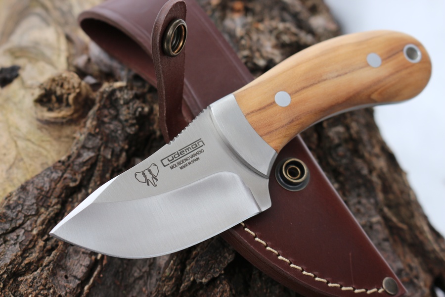 Cudeman Olivewood Compact Outdoor Knife