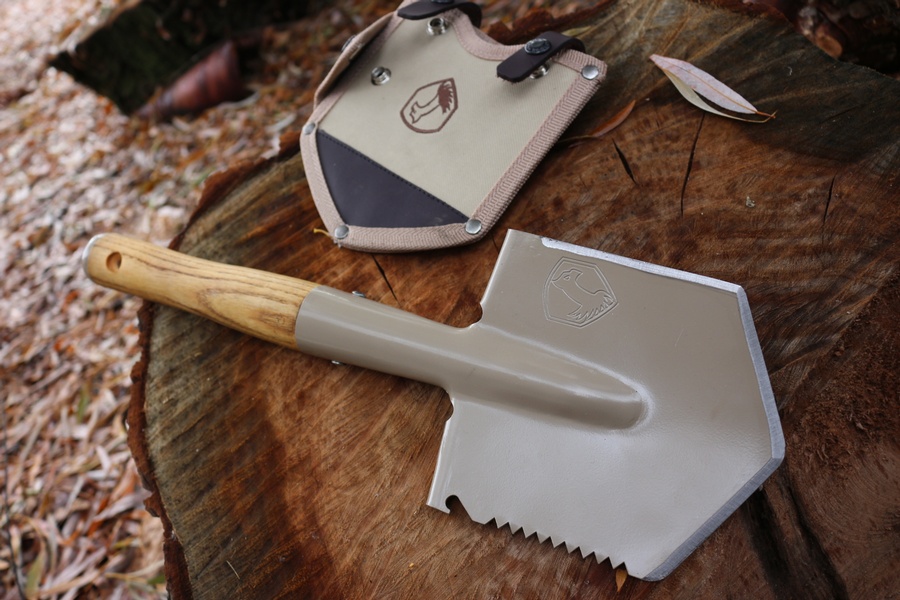 Condor Outdoor Shovel