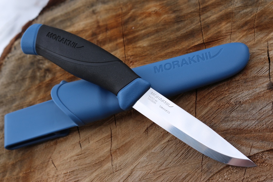 Mora Companion Navy Blue photo
