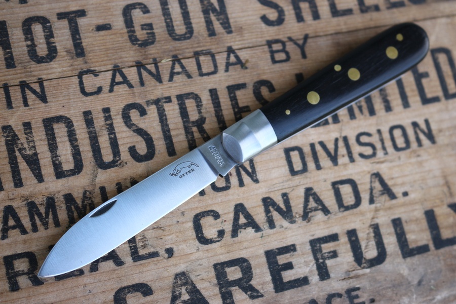 Otter Traditional Spring Steel Folder