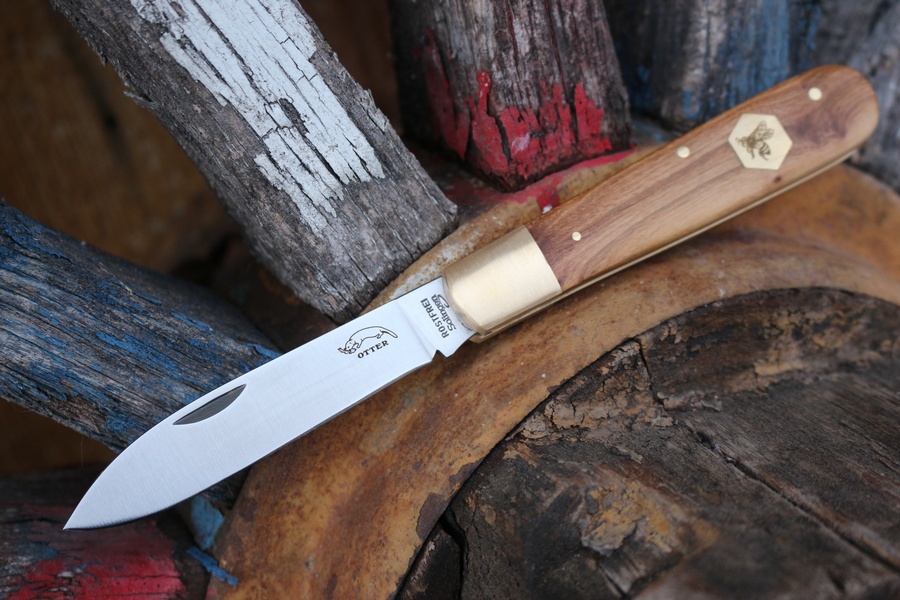 Otter Bee Traditional Folding Knife