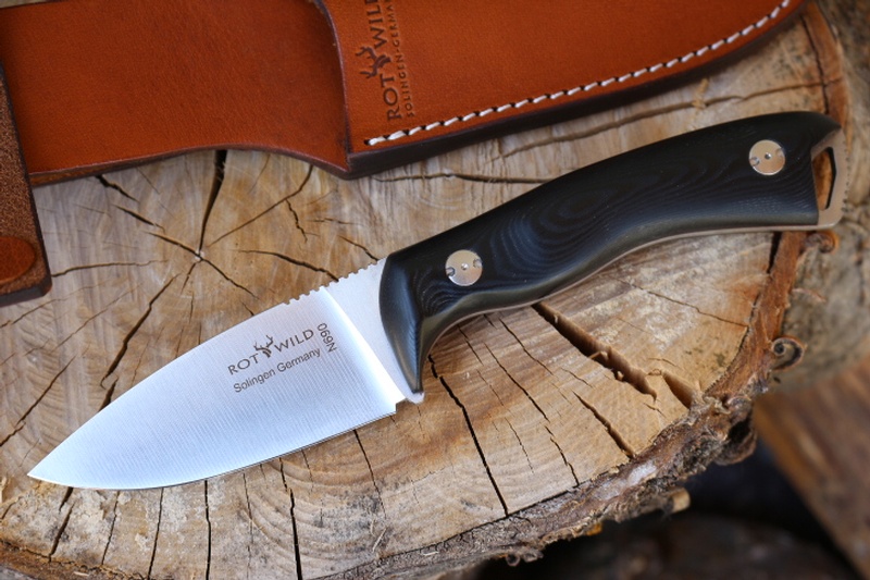 Otter Rot Wild Milan N690 Black Micarta photo