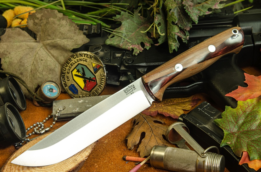 Barkriver Bravo 1.5 A2 Rampless Red Texas Fencepost Black Liner