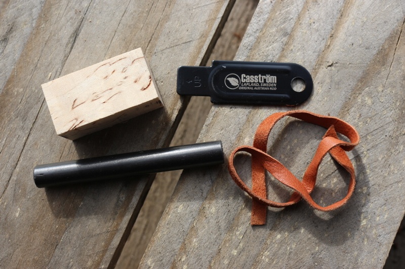 Casstrom Make your own Firesteel Kit