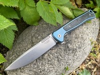 Lionsteel Skinny MAGNACUT Blue Titanium Carbon Fibre Inlay Photo